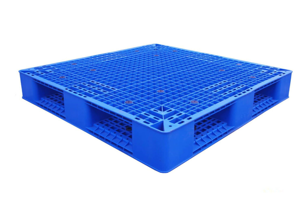 Plastic pallet